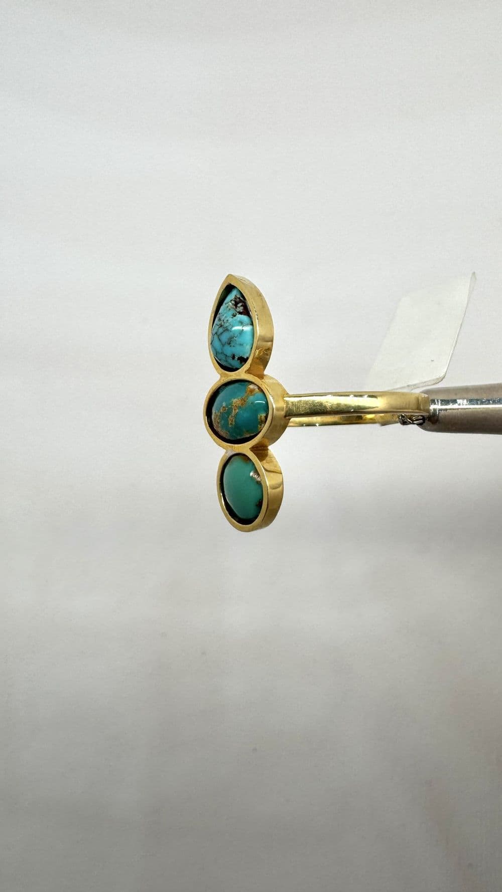 انگشتر فیروزه نیشابور فاخر (طراحی انحصاری اَلِف) | ۳ گرمی